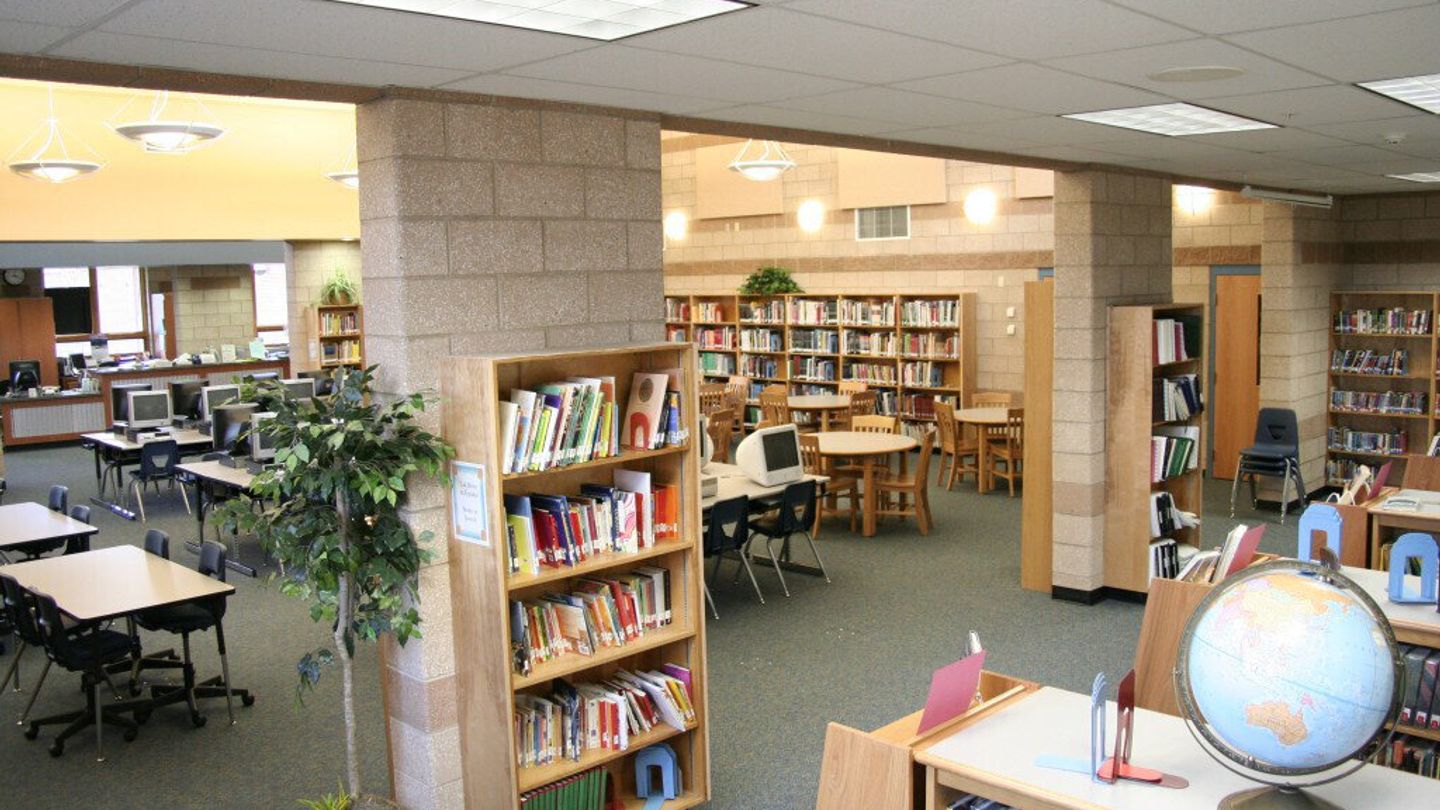 Fort Collins Lesher Junior High School I Dohn Construction