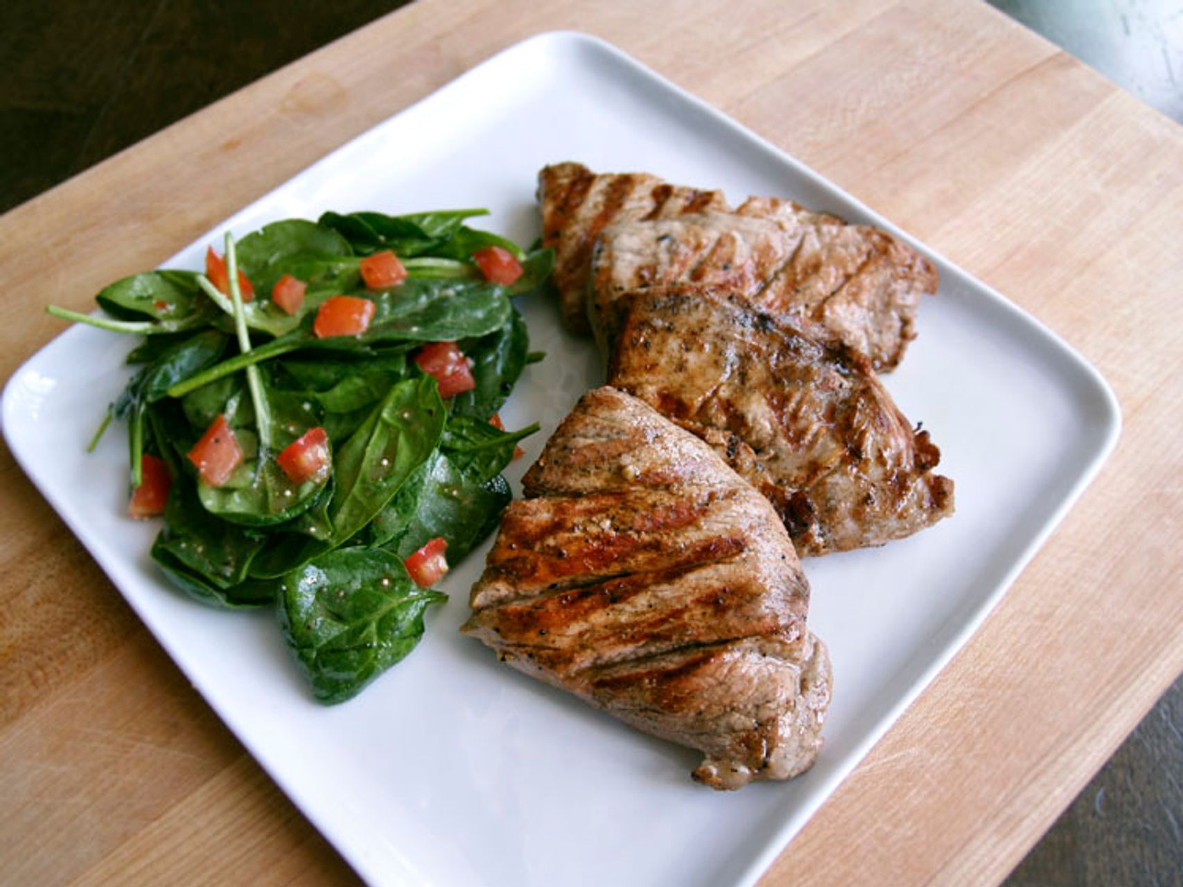 Italian Roasted Garlic Pork Loin | Ken's Foods Recipes